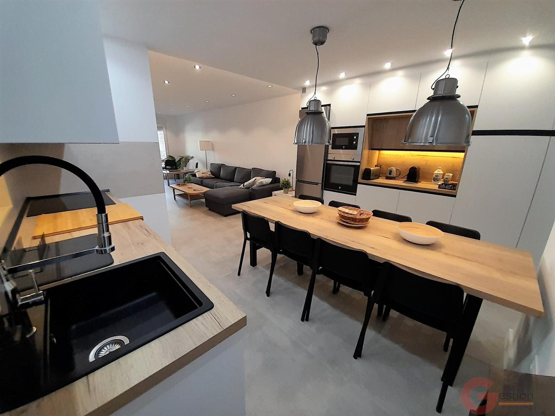 For sale of flat in Motril