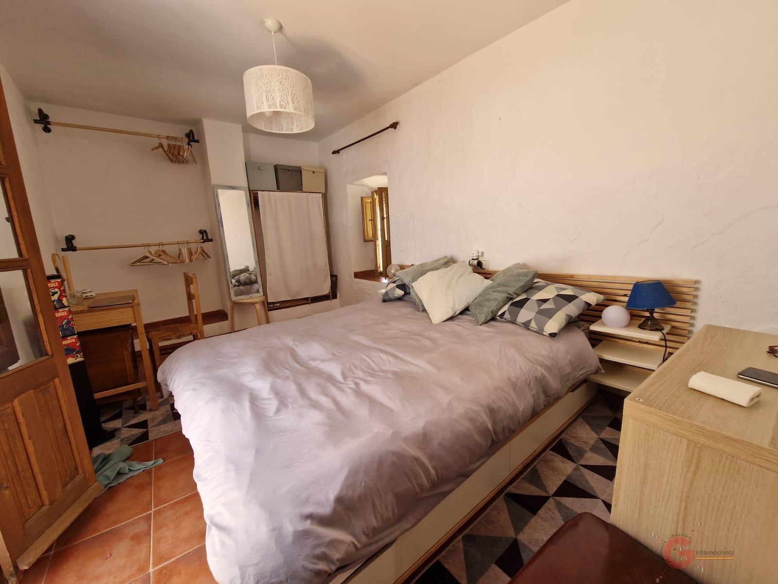 For sale of house in Guájar Faragüit