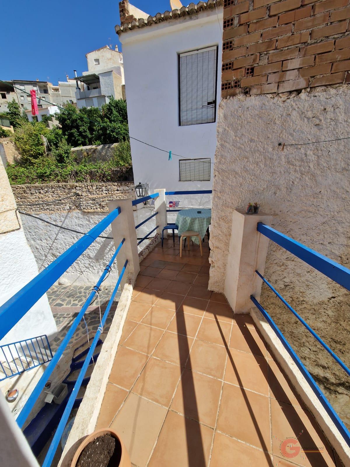 For sale of house in Guájar Faragüit