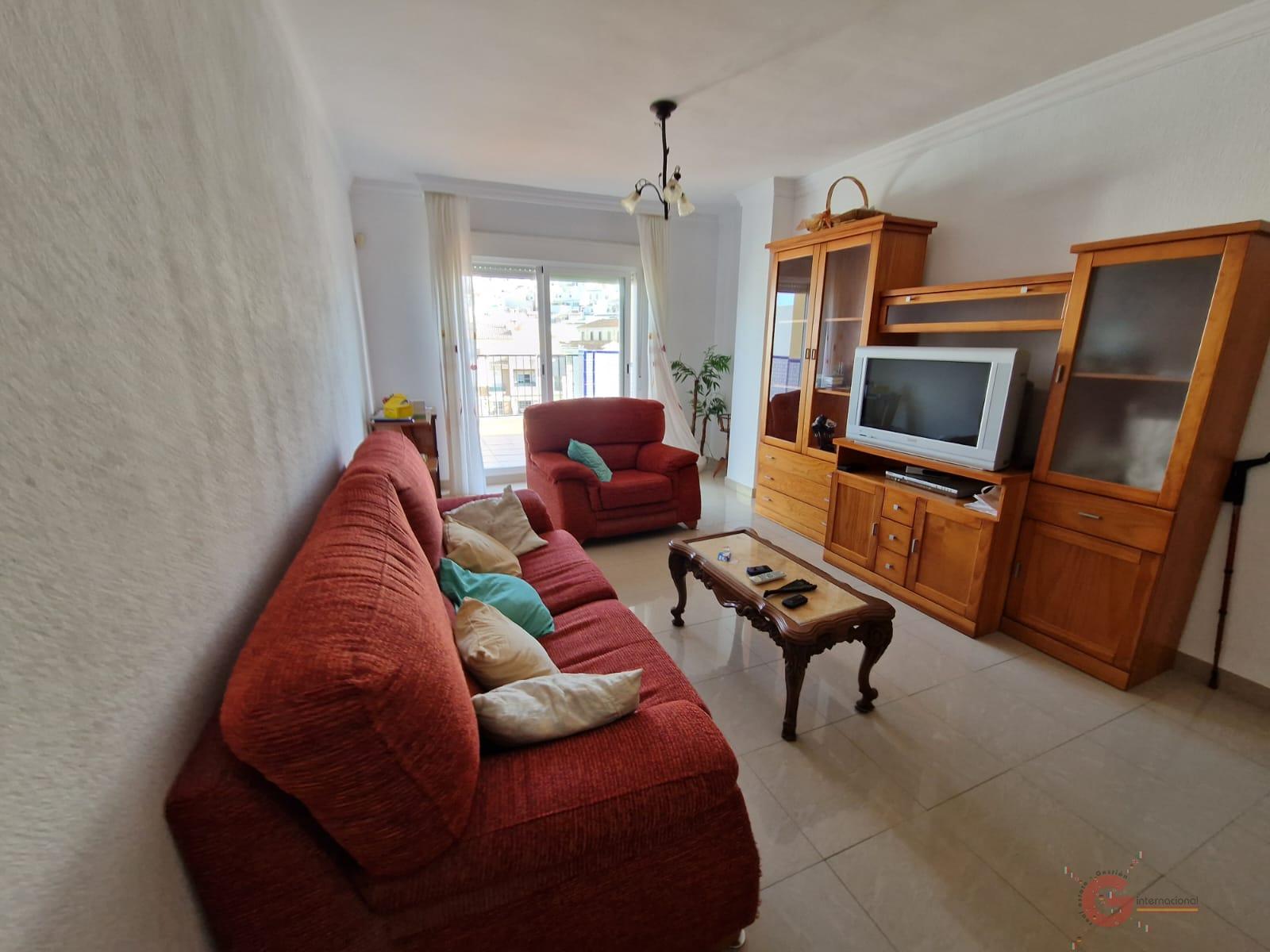 For sale of apartment in Salobreña