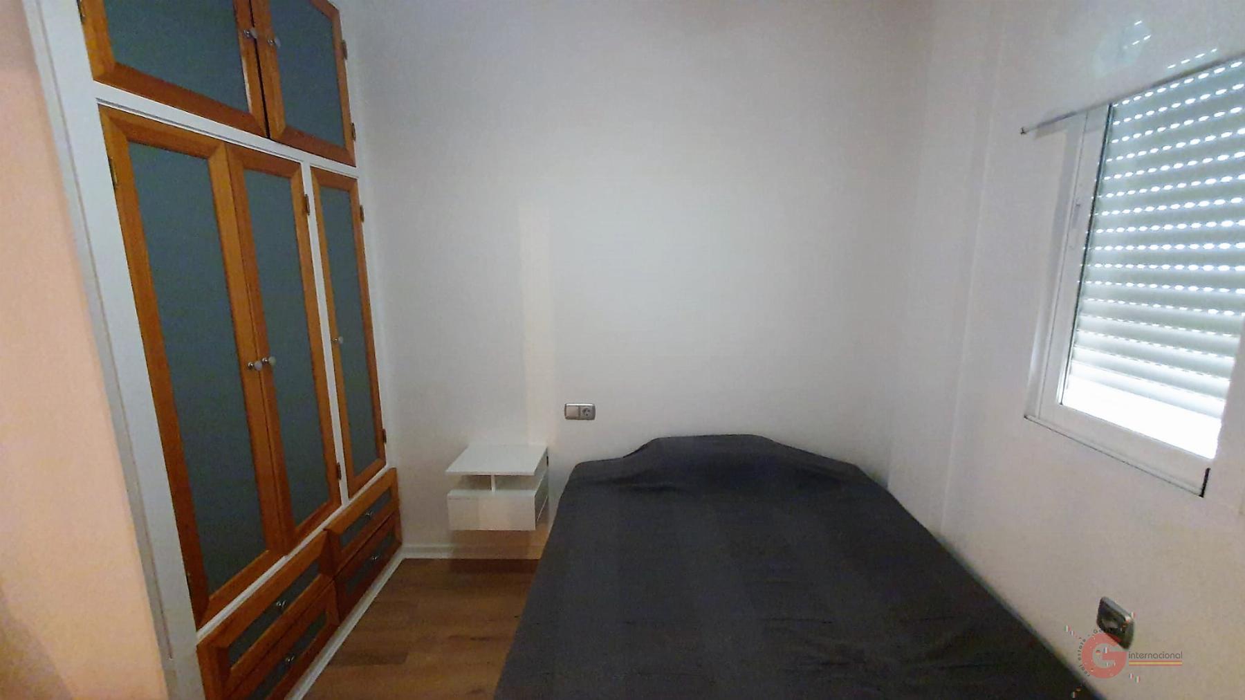For sale of building in Salobreña