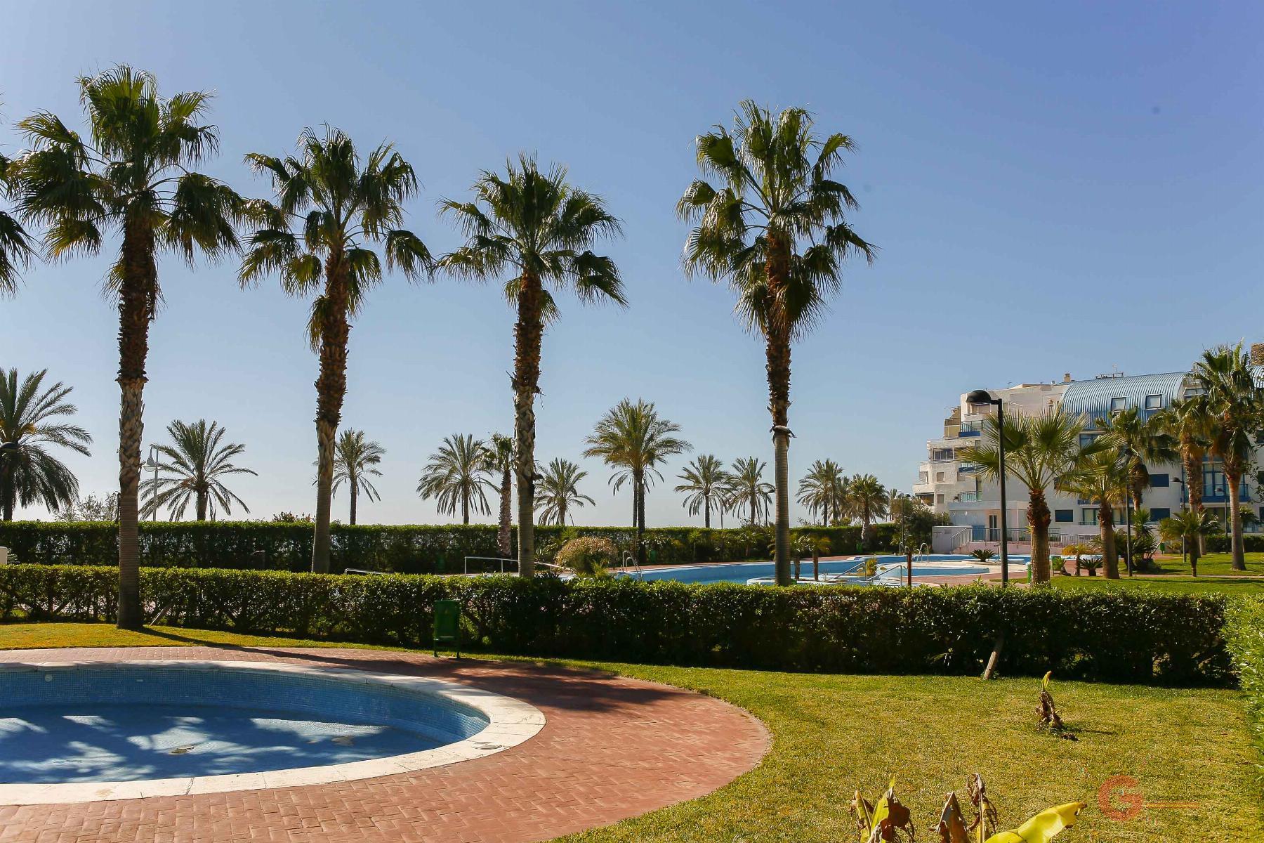 For sale of flat in Castell de Ferro