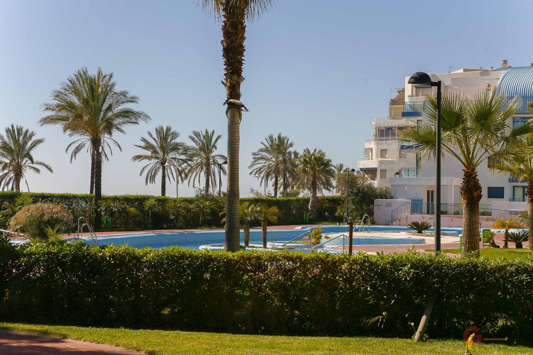 For sale of flat in Castell de Ferro