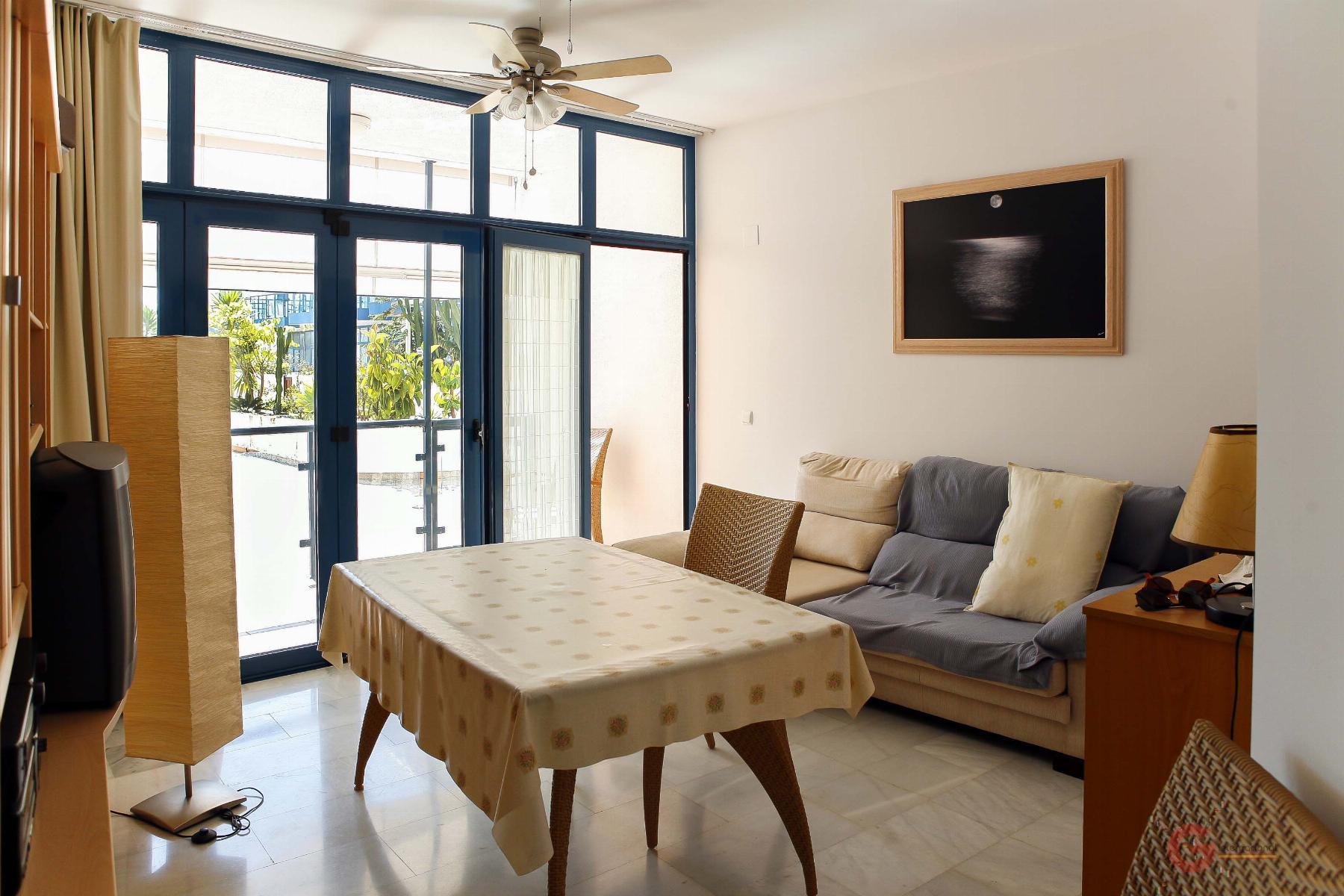 For sale of flat in Castell de Ferro