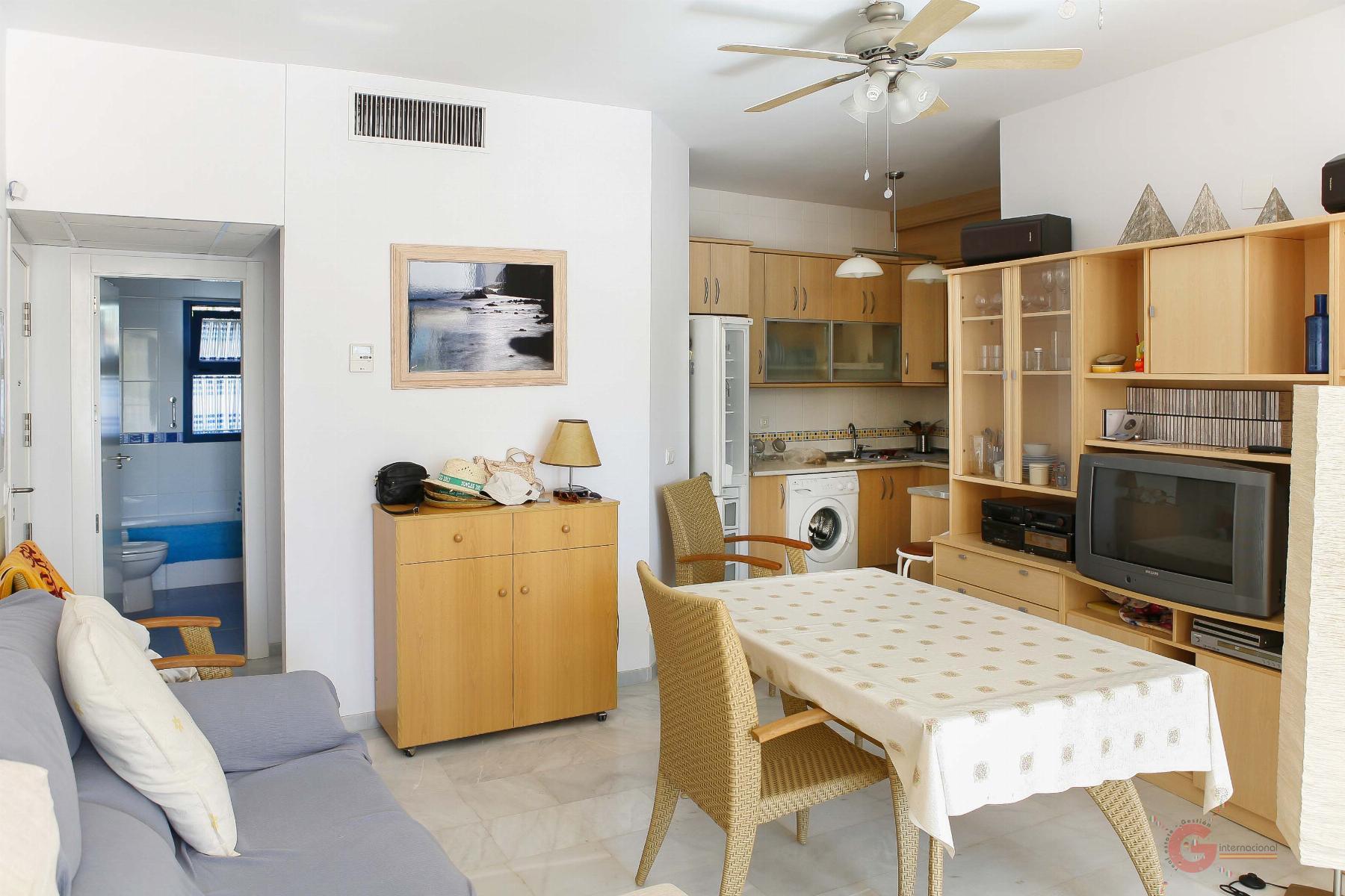 For sale of flat in Castell de Ferro