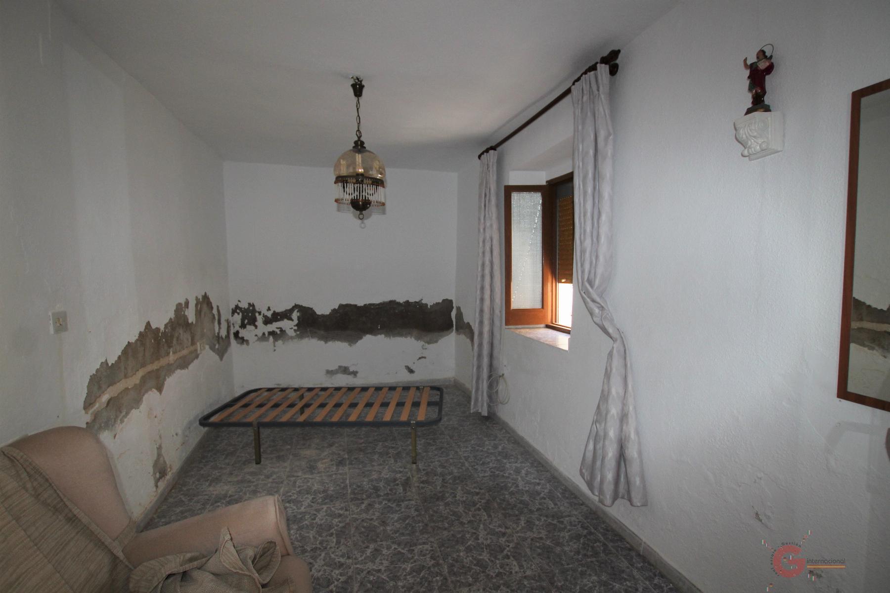 For sale of house in Molvízar