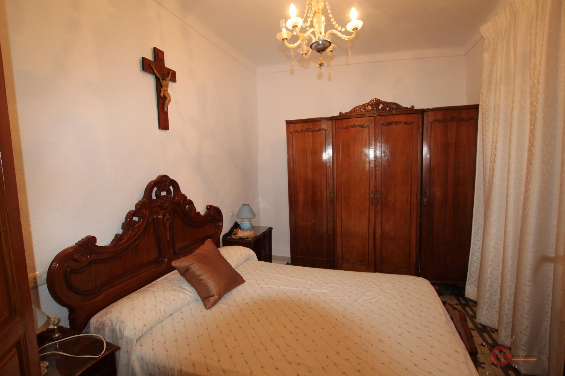 For sale of house in Molvízar