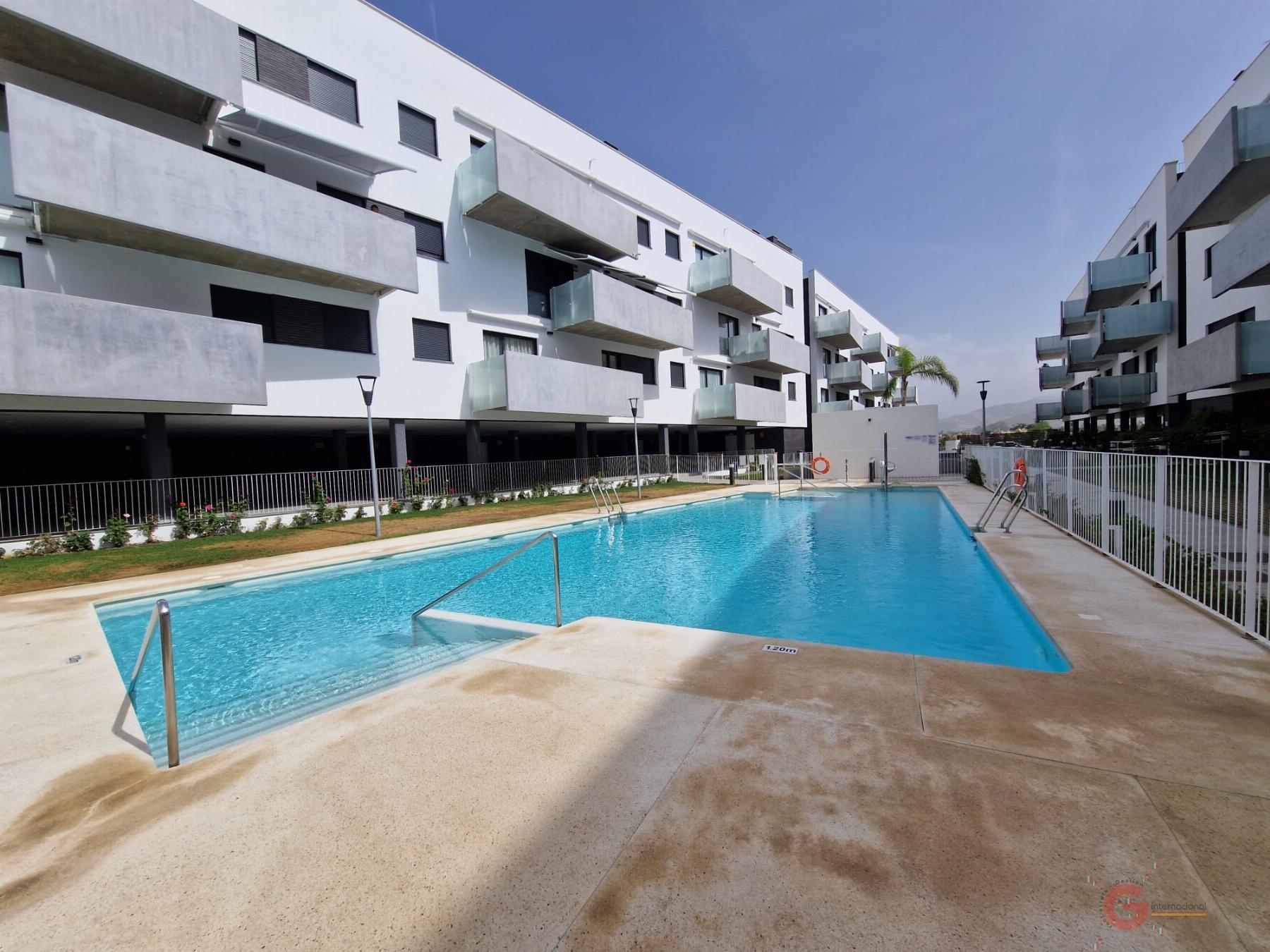 For sale of apartment in Salobreña