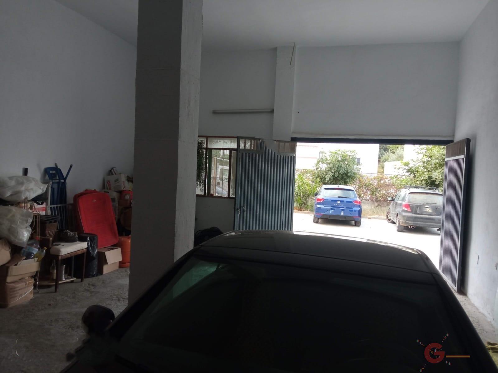 Venta de local comercial en La Herradura