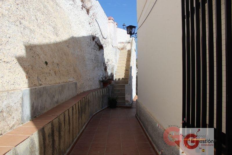 For sale of house in Salobreña