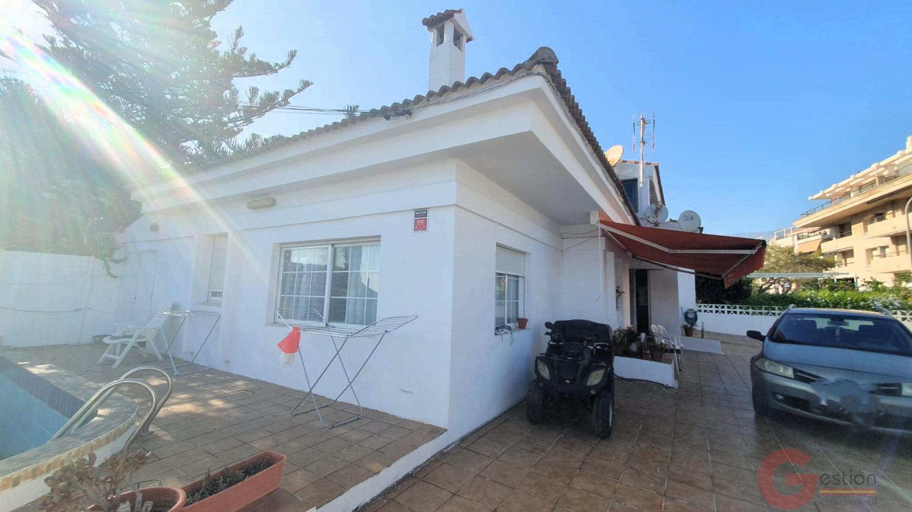 Venta de chalet en Castell de Ferro Venta de chalet en Castell de Ferro