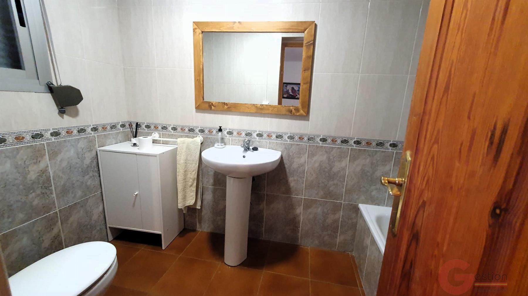 Venta de finca rústica en Vélez de Benaudalla