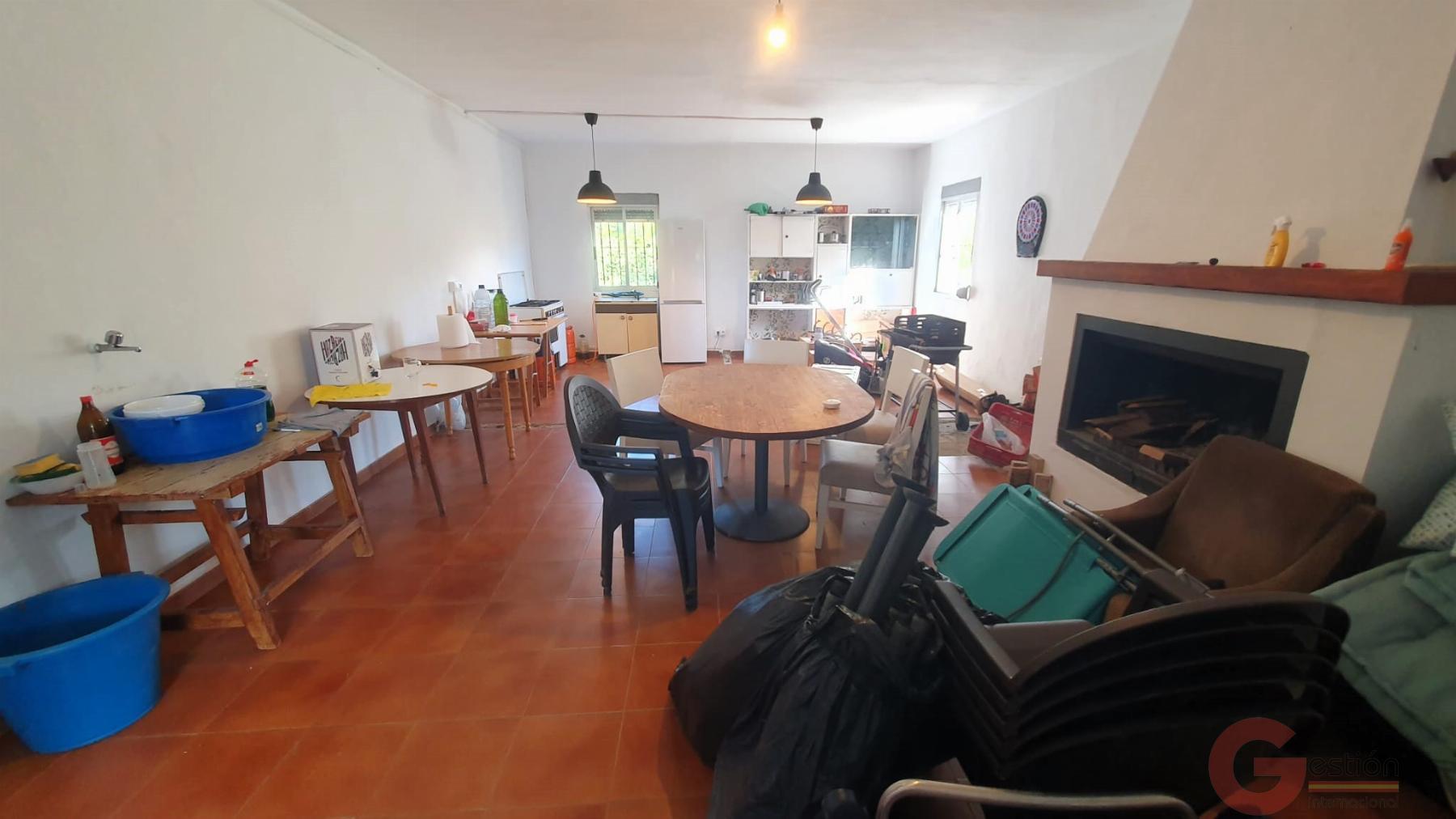 Venta de finca rústica en Vélez de Benaudalla