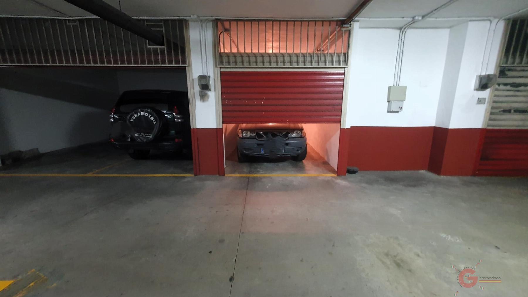 For sale of garage in Motril
