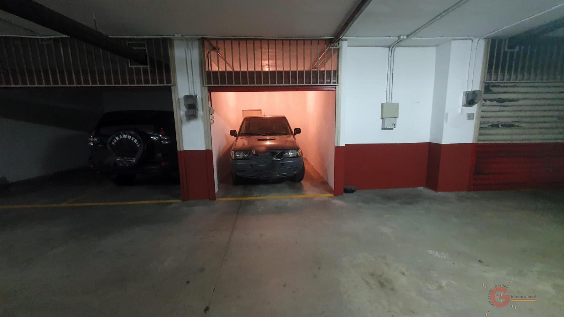 For sale of garage in Motril