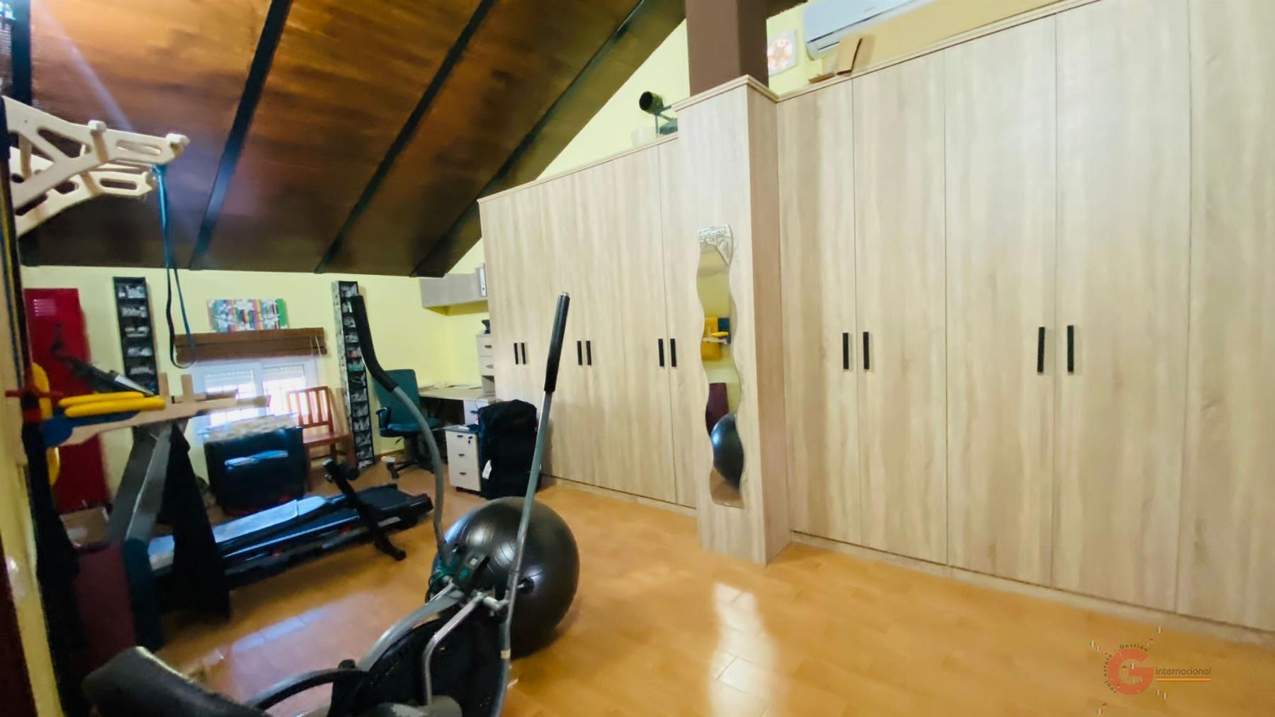 Venta de chalet en Montilla