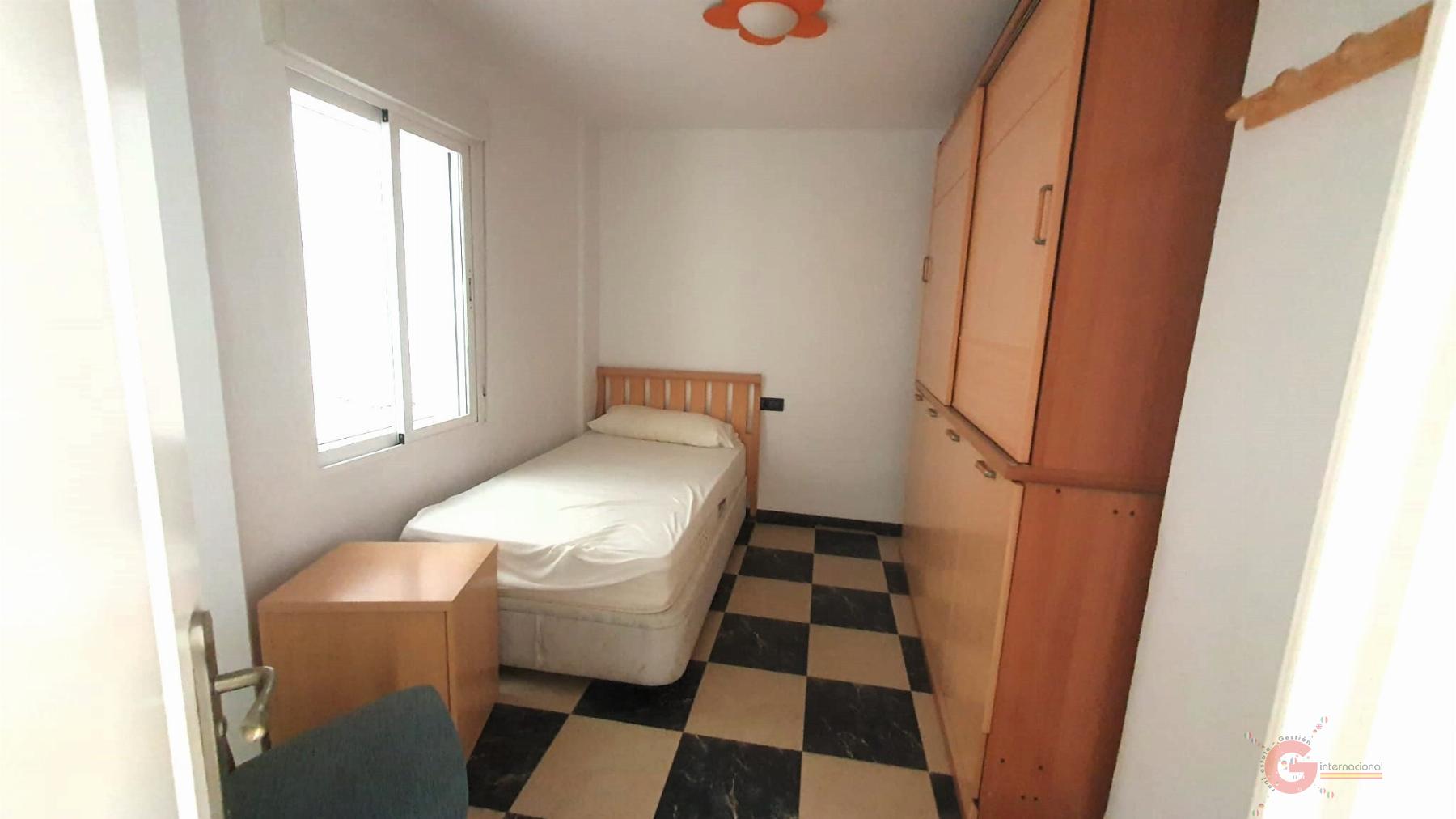 For sale of flat in Motril