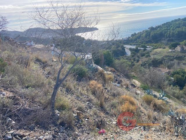 For sale of land in La Herradura