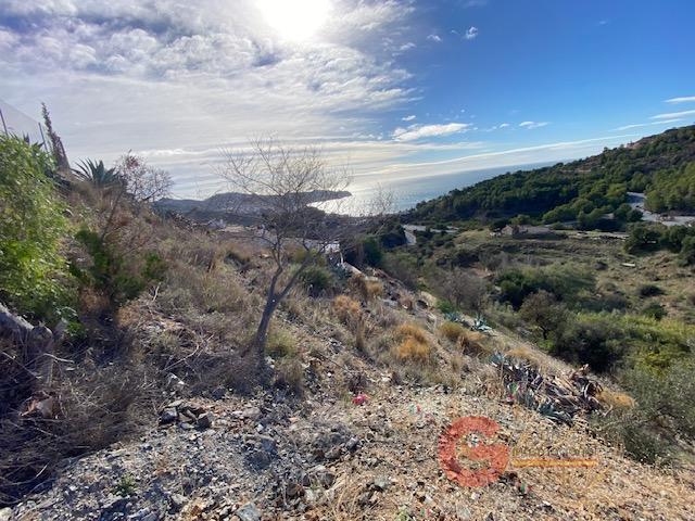 For sale of land in La Herradura