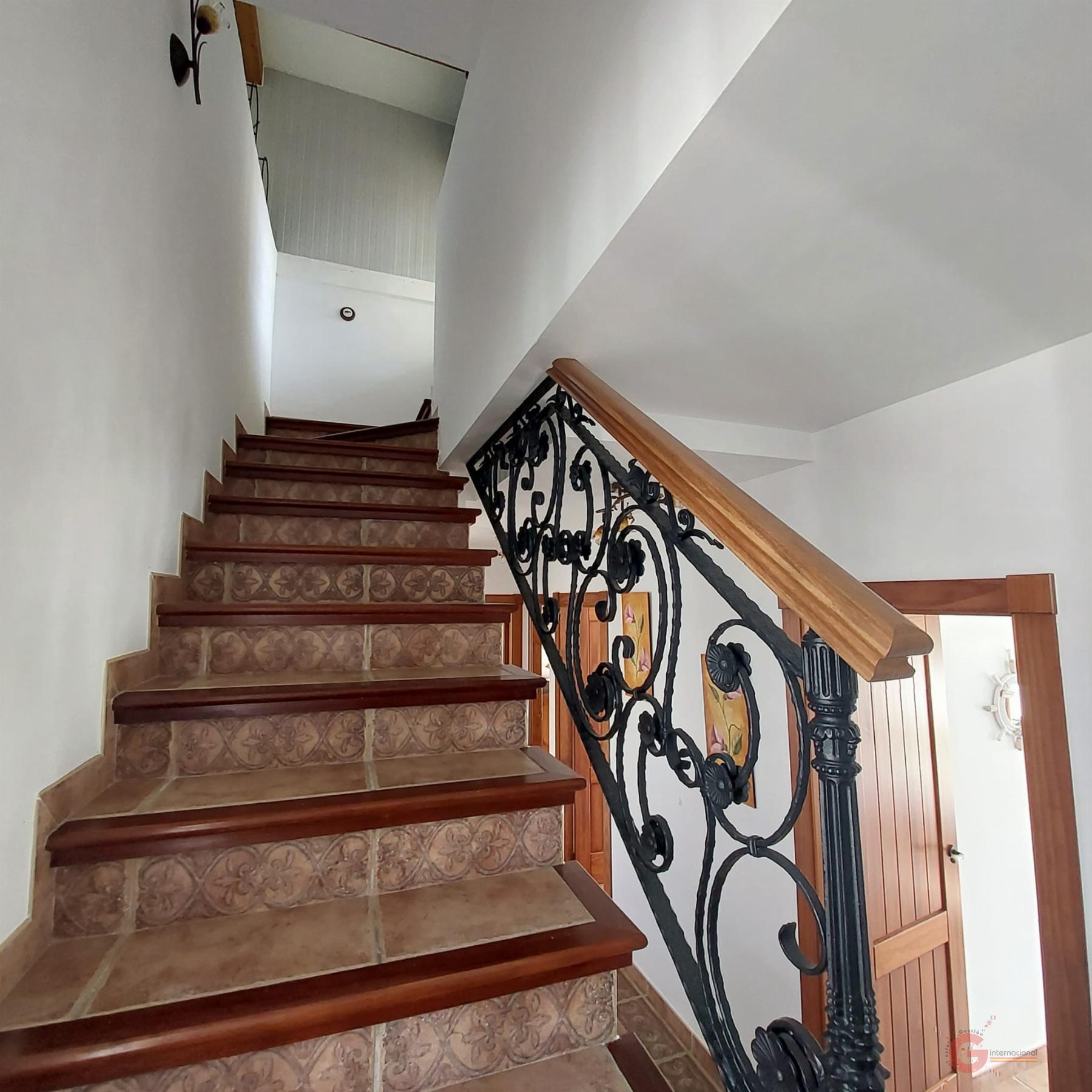 For sale of house in Salobreña
