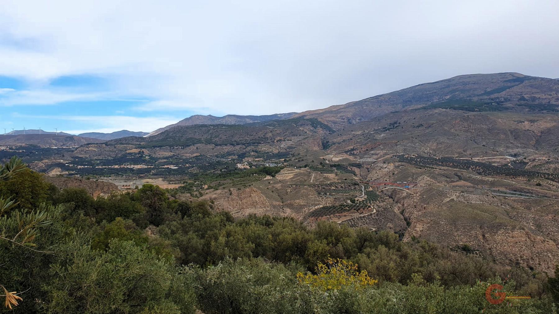 Vendita di terreno in Píñar