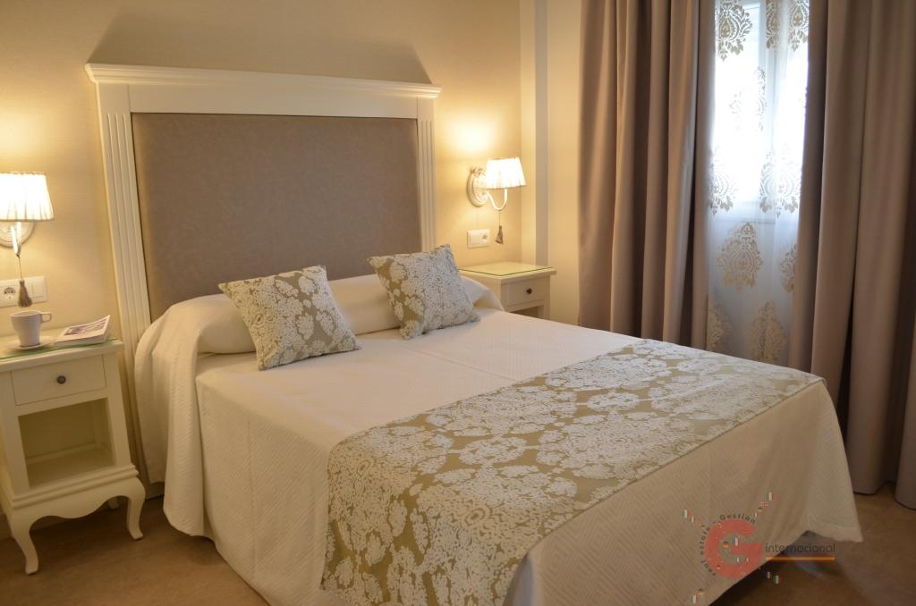For sale of hotel in Casariche