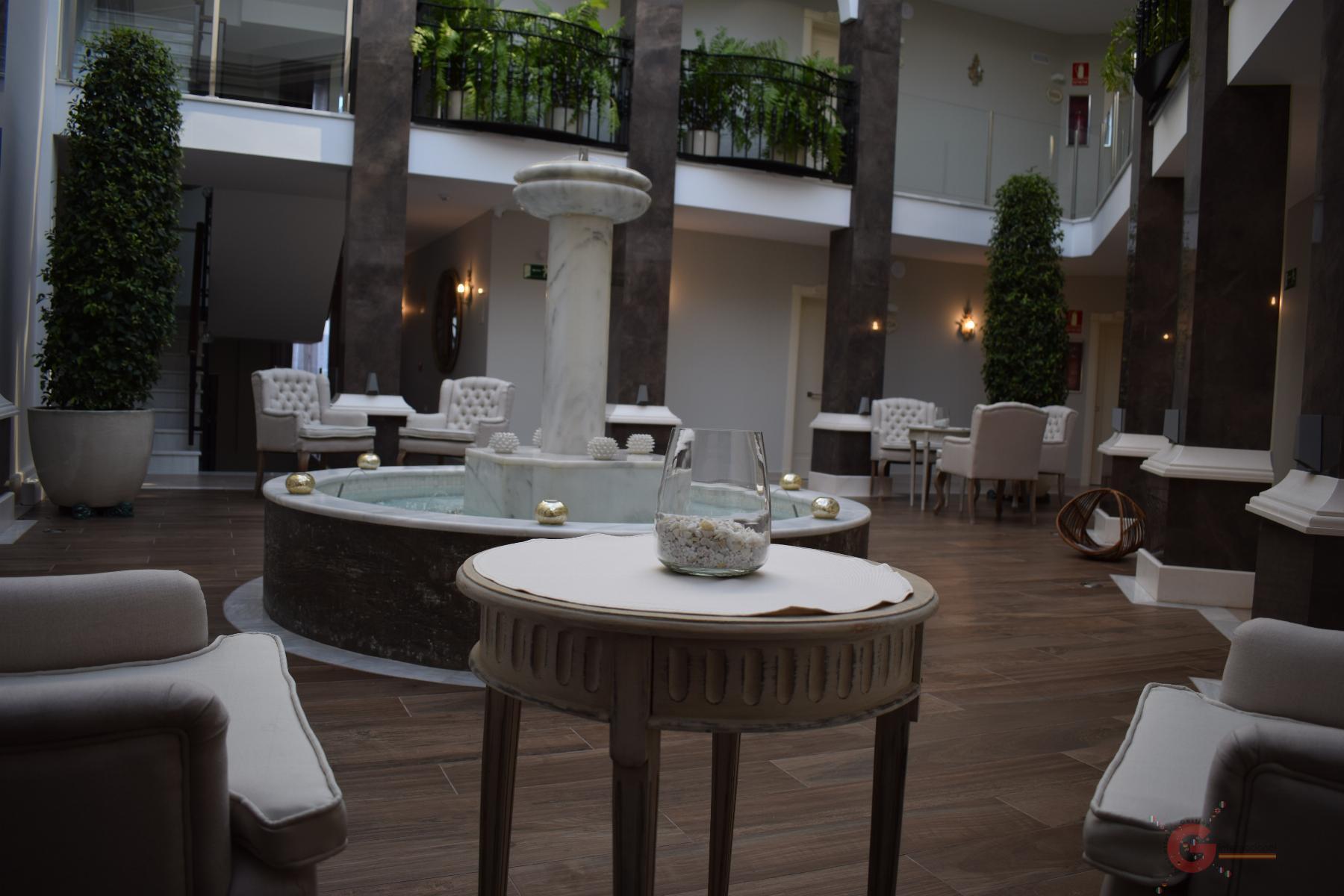 For sale of hotel in Casariche