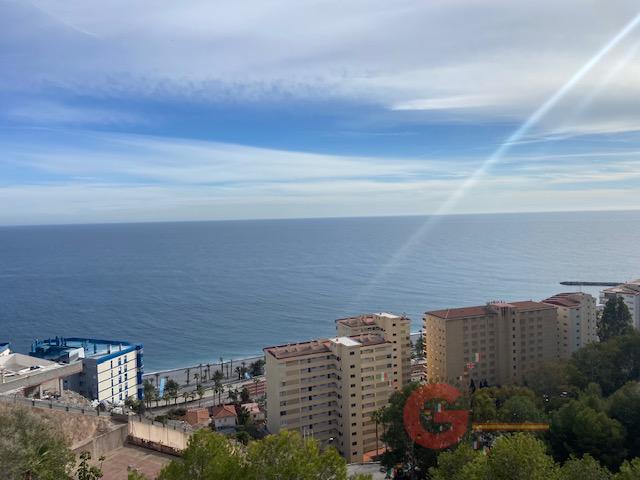For sale of apartment in Almuñécar