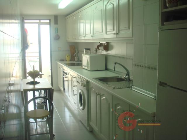 For sale of flat in Salobreña