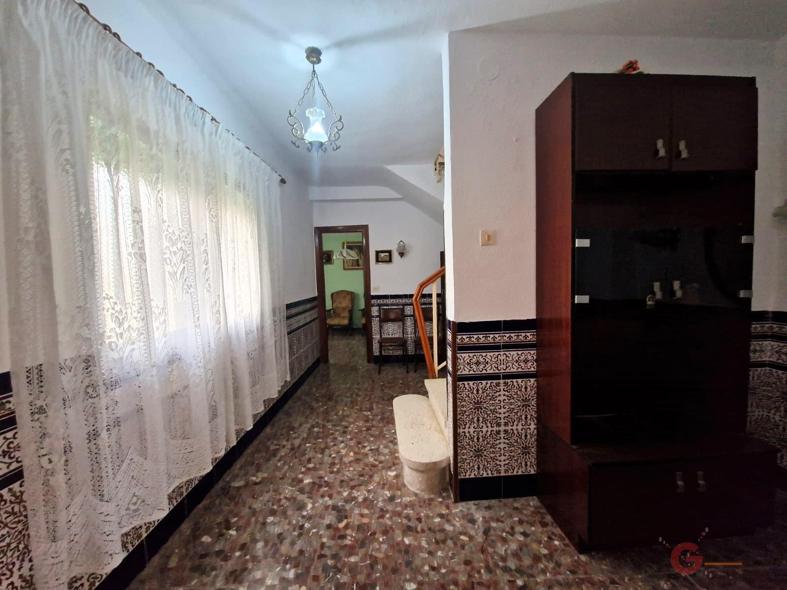 Venta de casa en Lanjarón