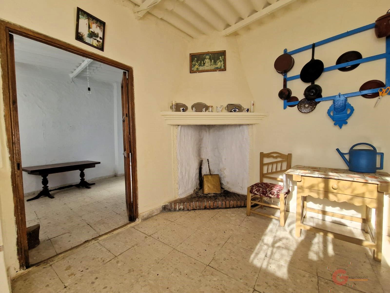 Venta de casa en Lanjarón
