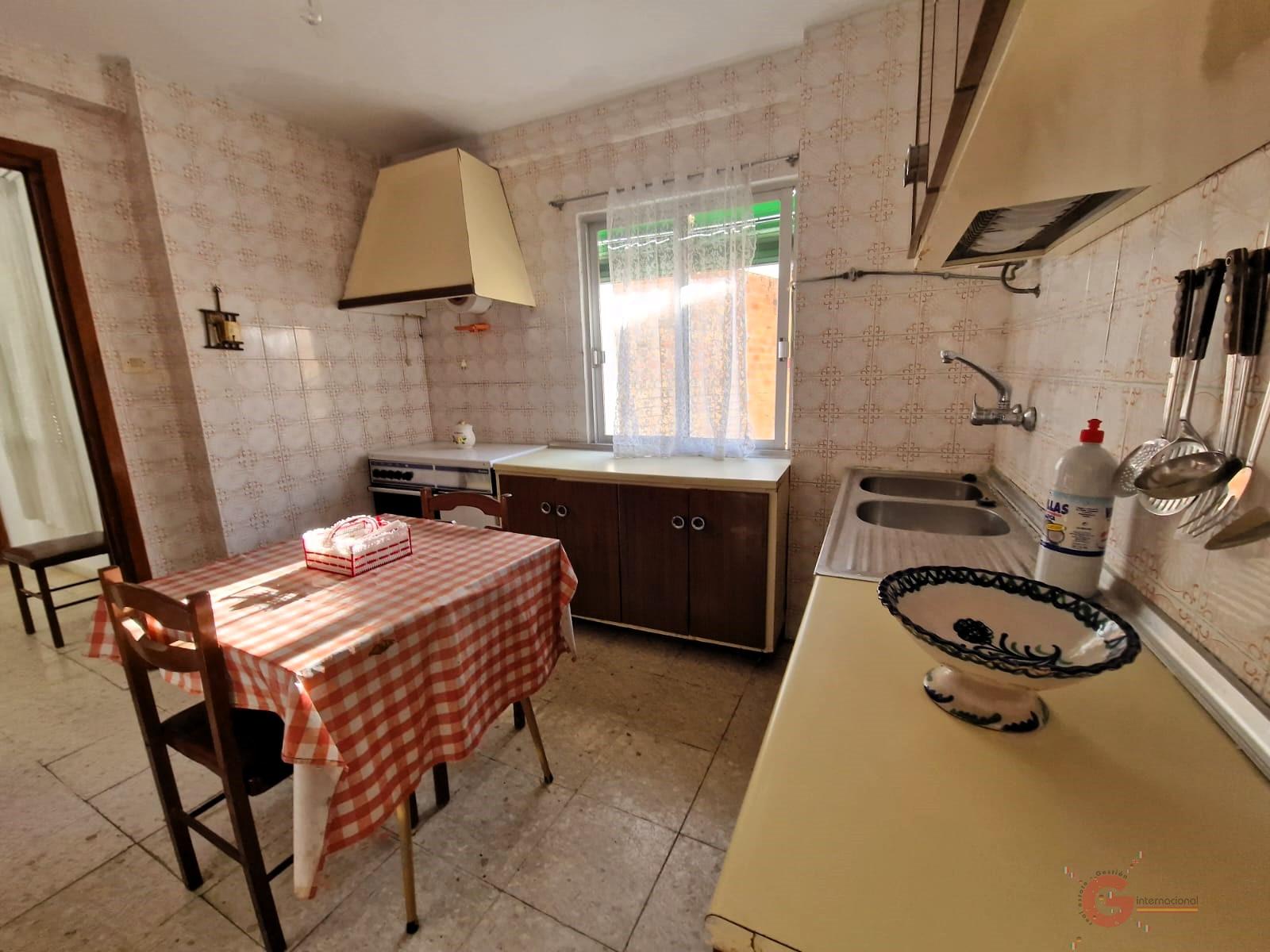 Venta de casa en Lanjarón