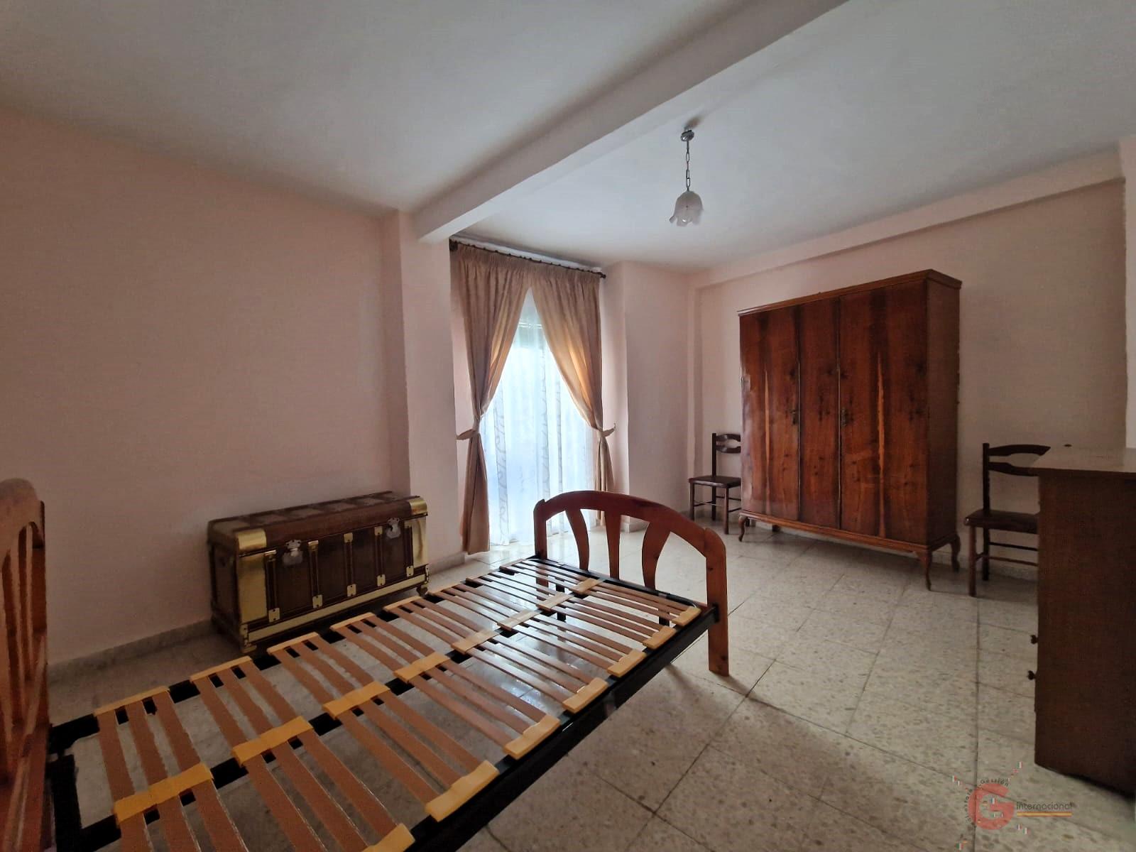 Venta de casa en Lanjarón