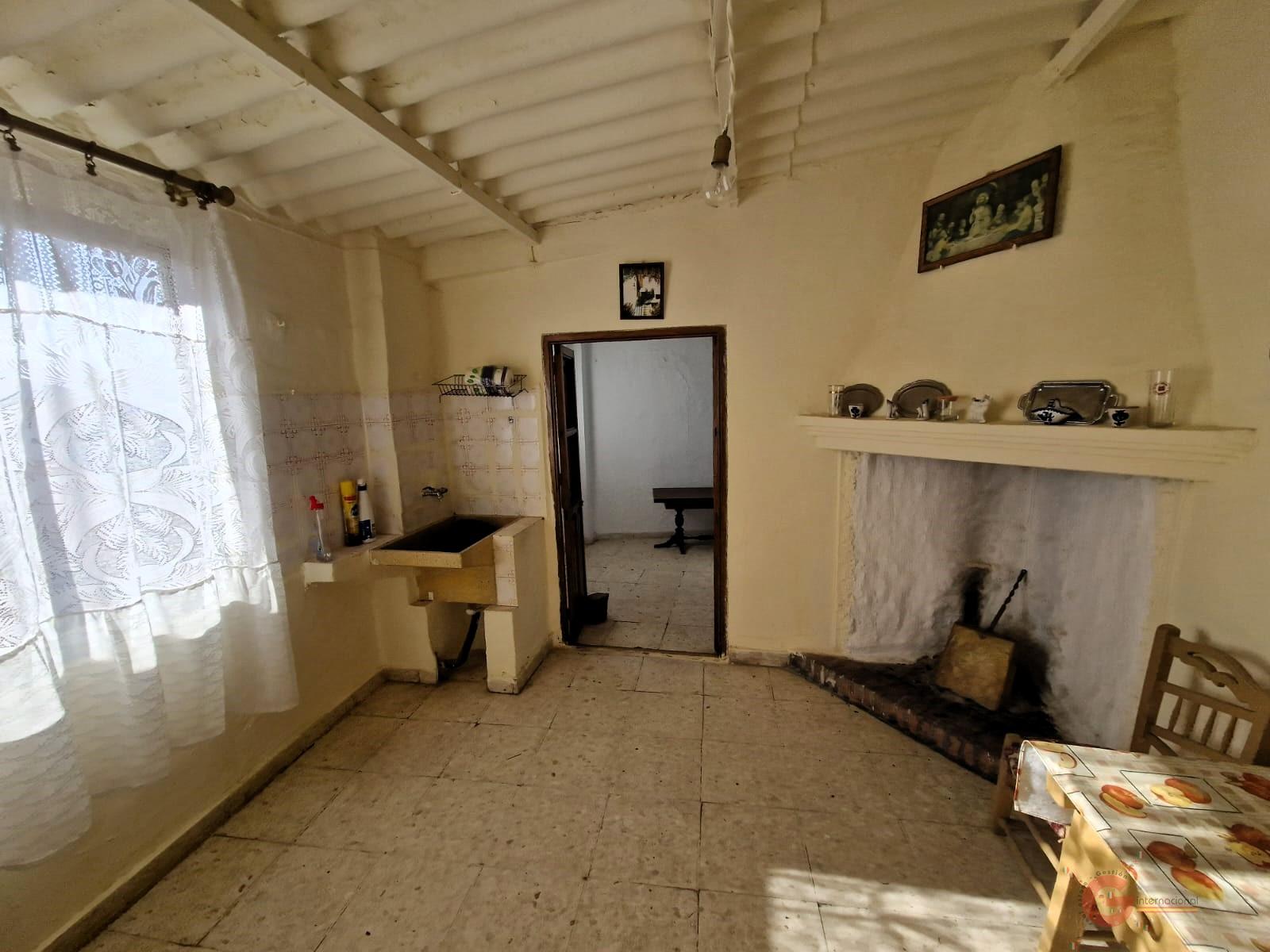 Venta de casa en Lanjarón
