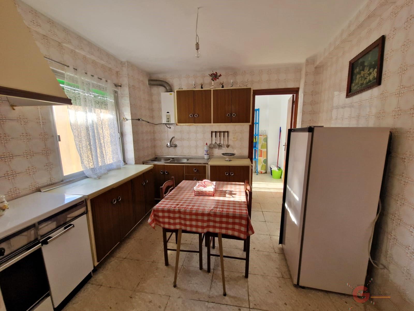 Venta de casa en Lanjarón
