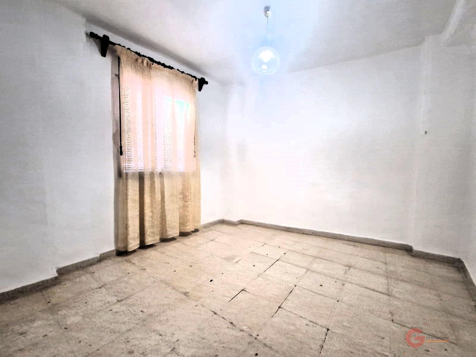 Venta de casa en Lanjarón