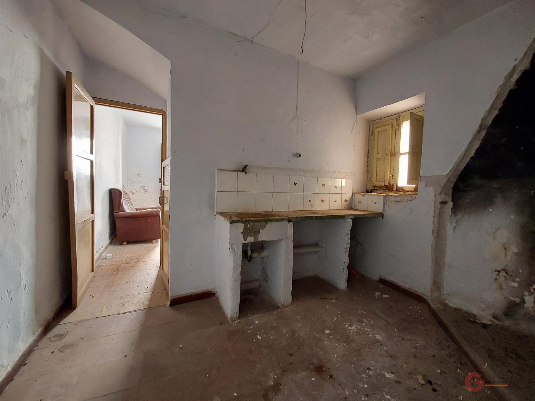 For sale of house in Itrabo