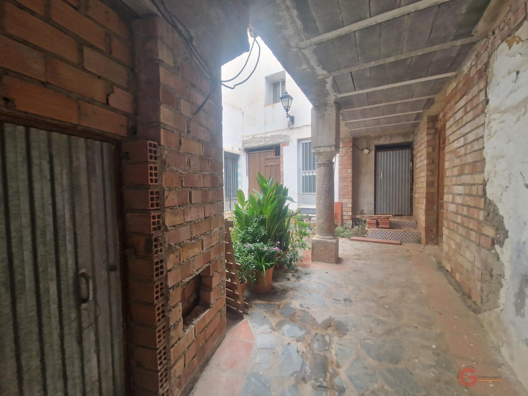 For sale of house in Molvízar