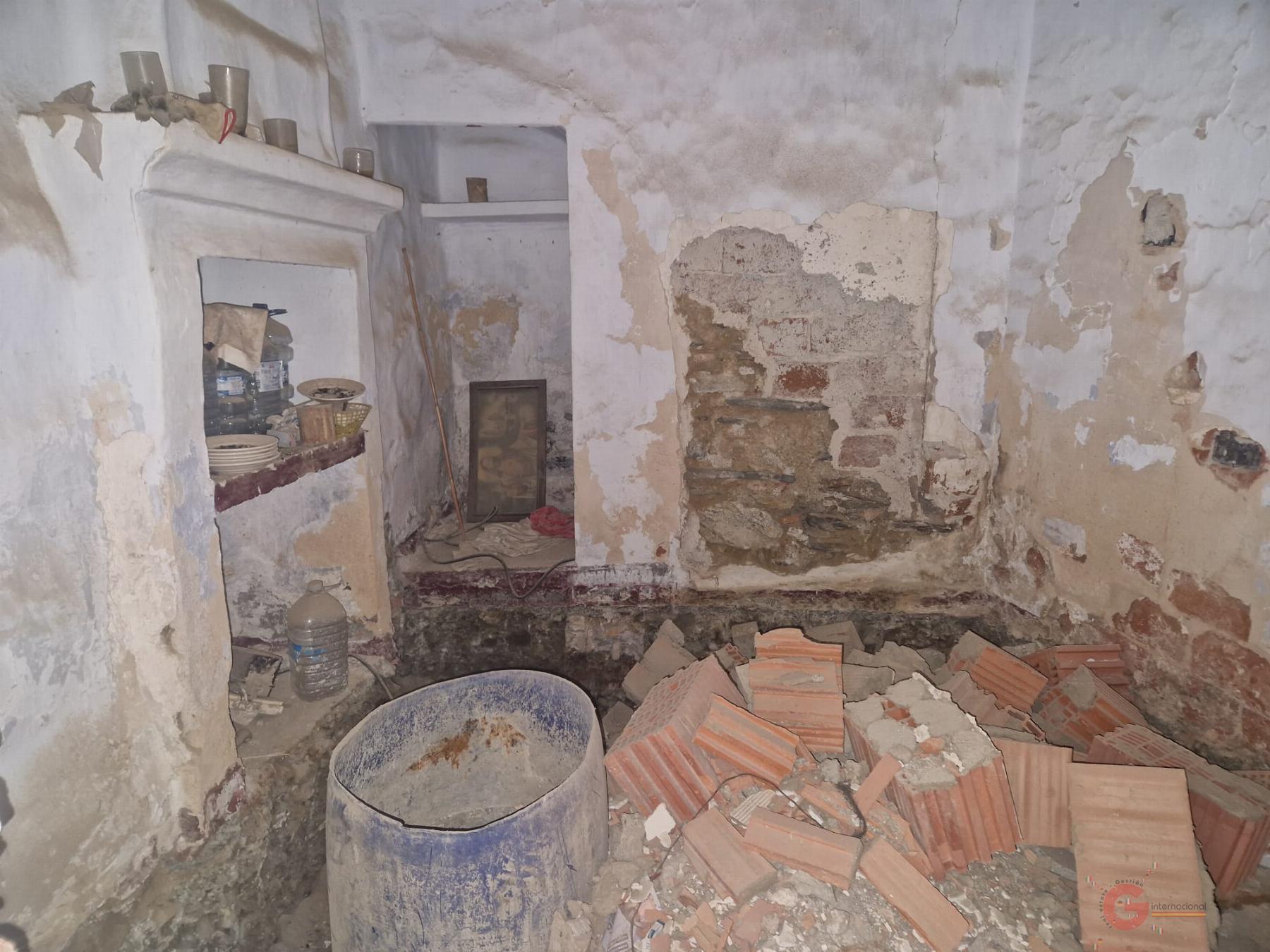 For sale of house in Molvízar