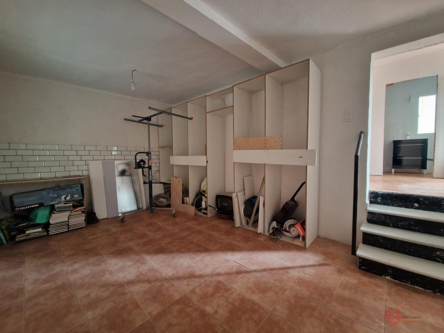 For sale of house in Salobreña