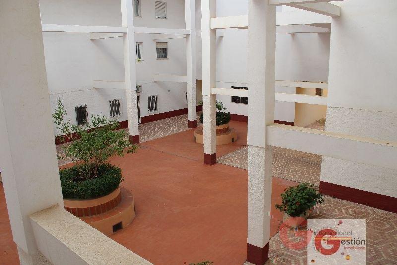 For sale of flat in Salobreña