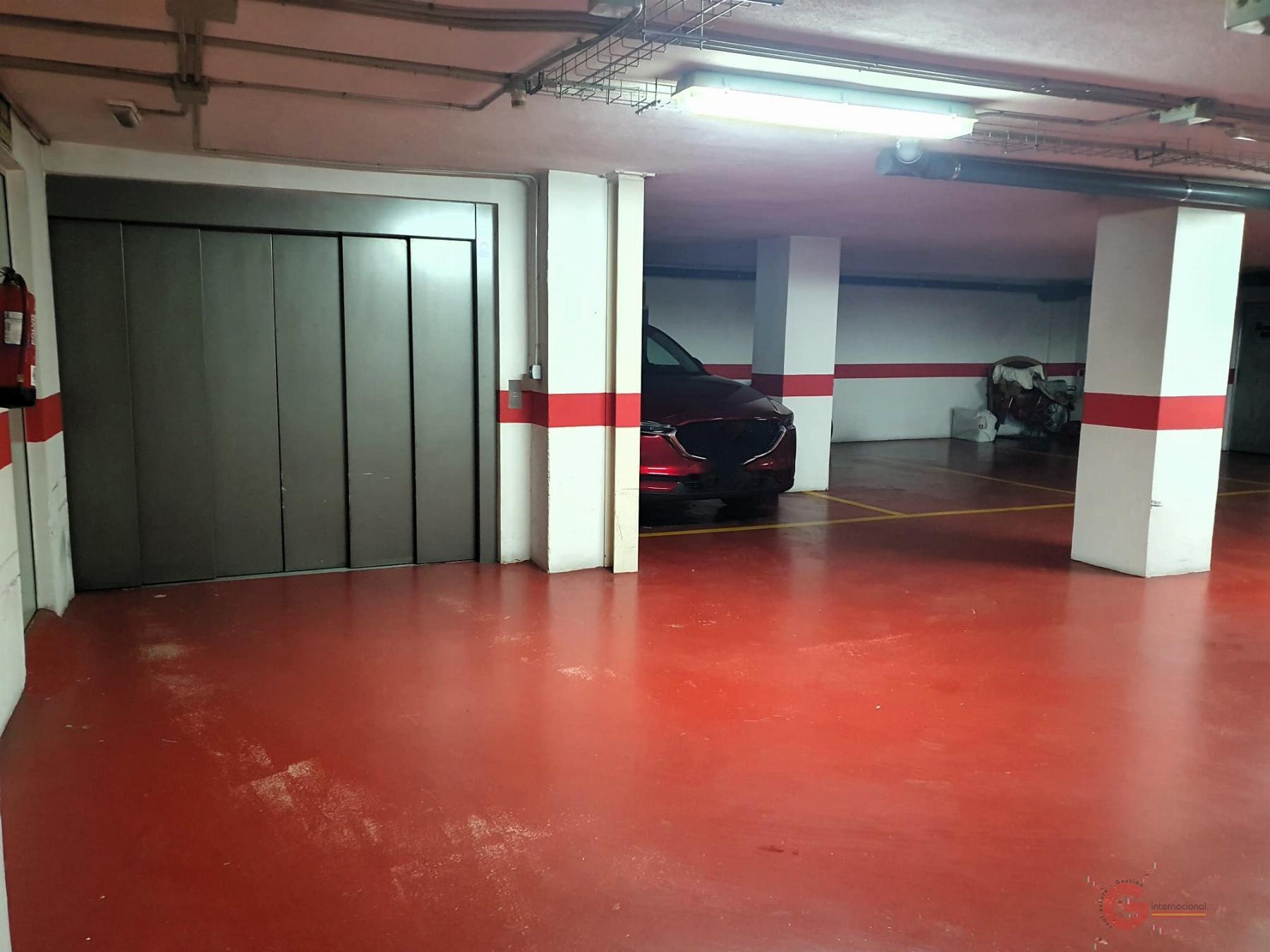 For sale of garage in Motril