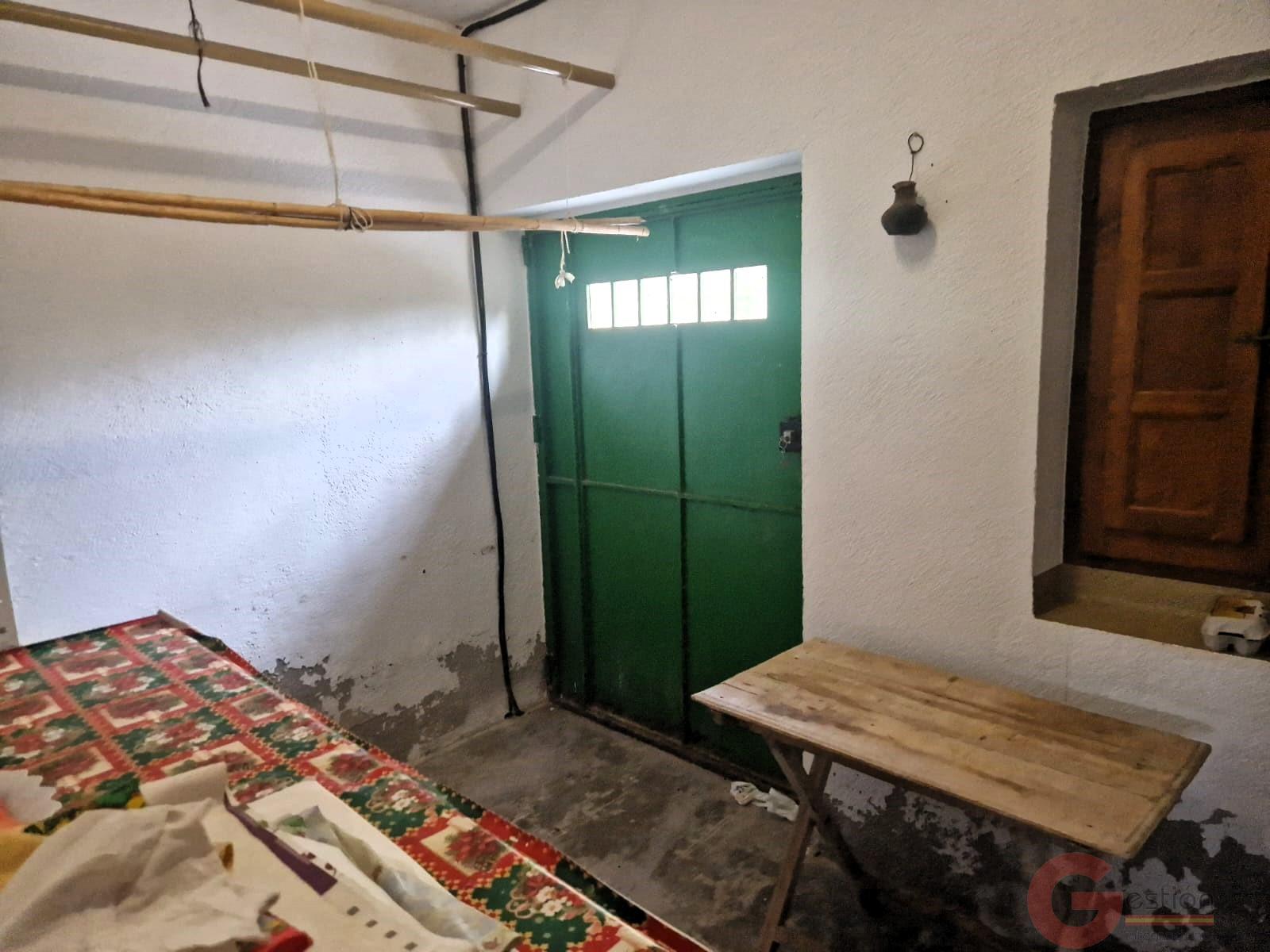 Venta de finca rústica en Lanjarón Venta de finca rústica en Lanjarón