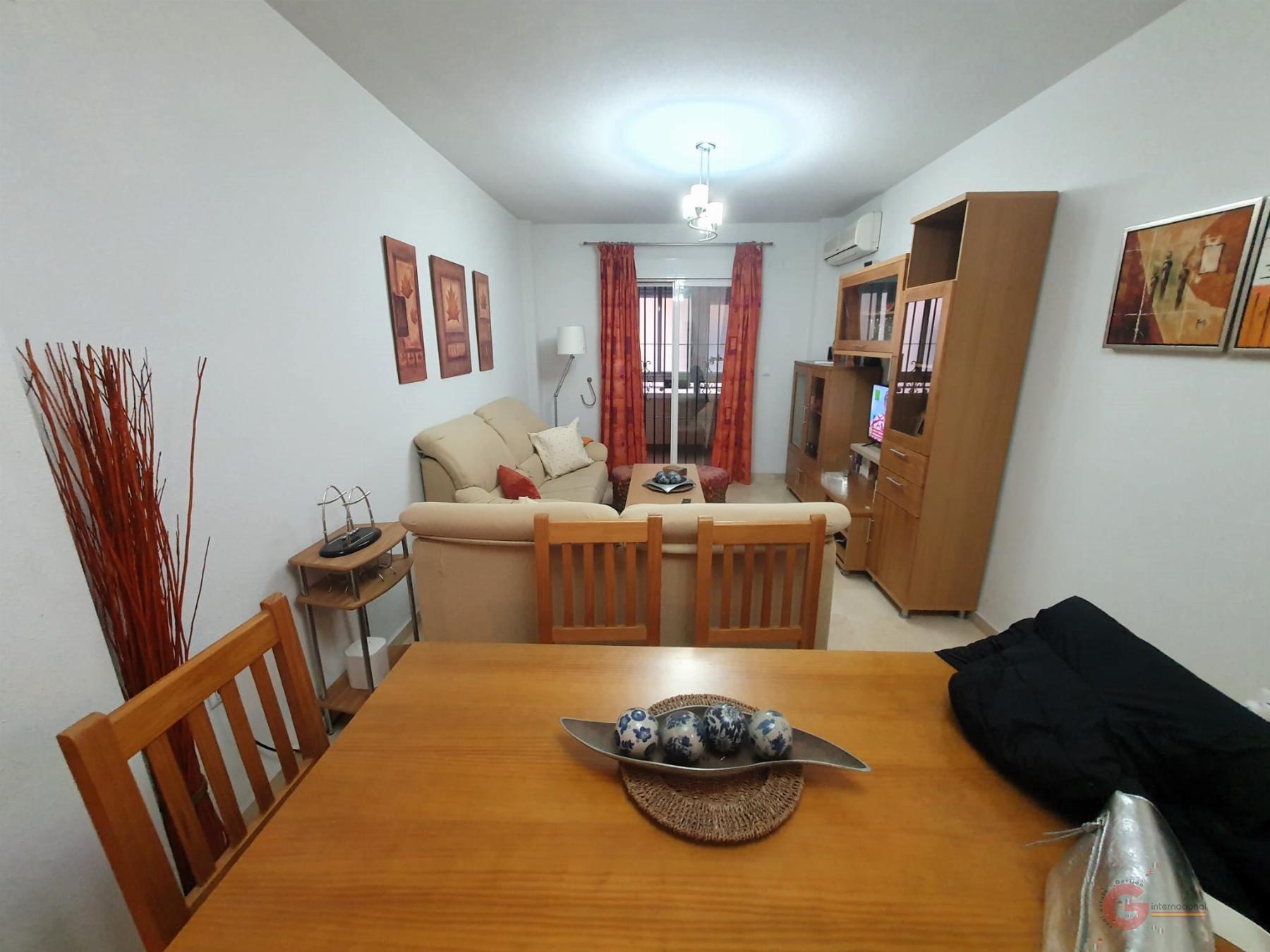 For sale of flat in Motril