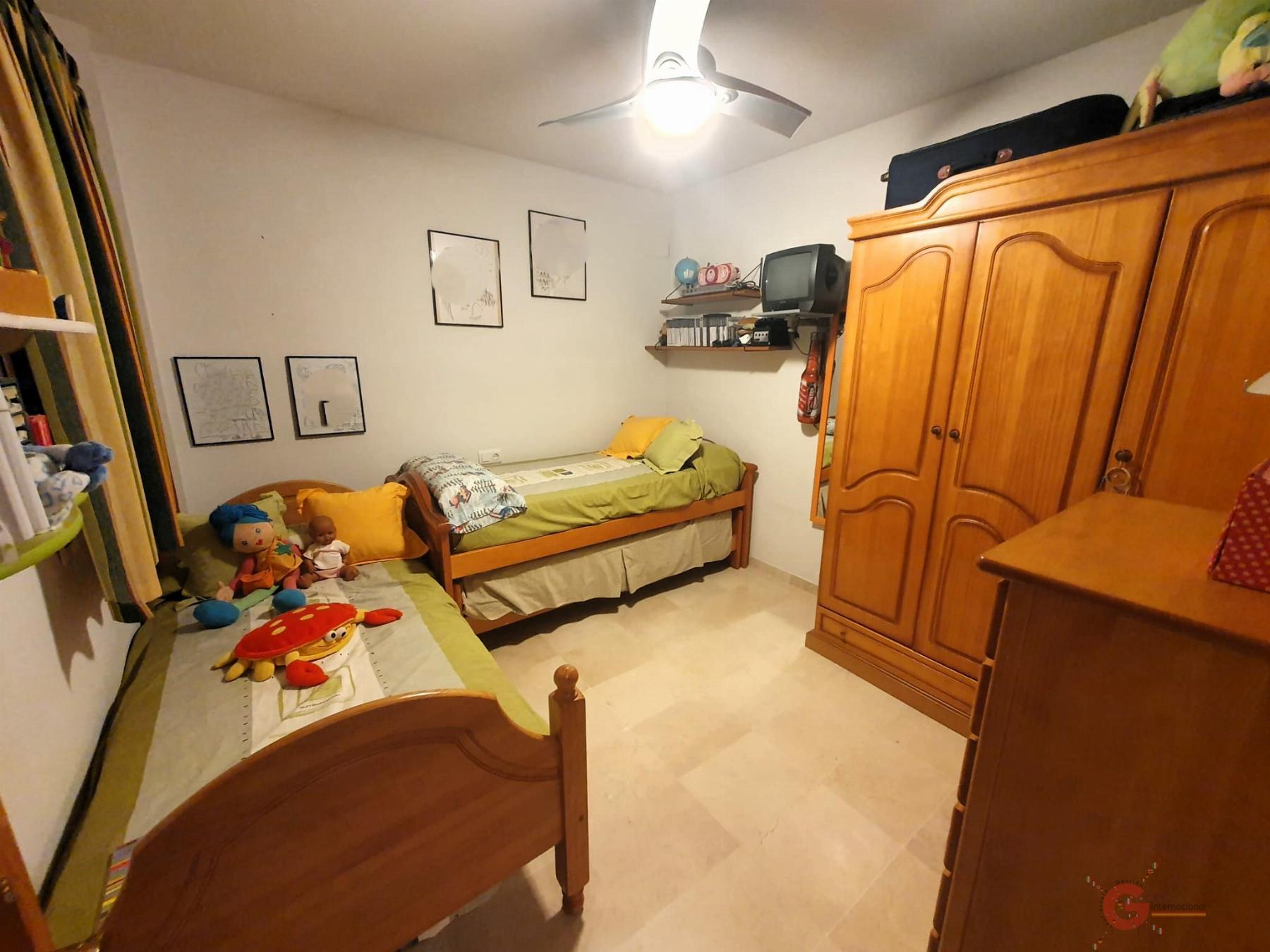 For sale of flat in Motril