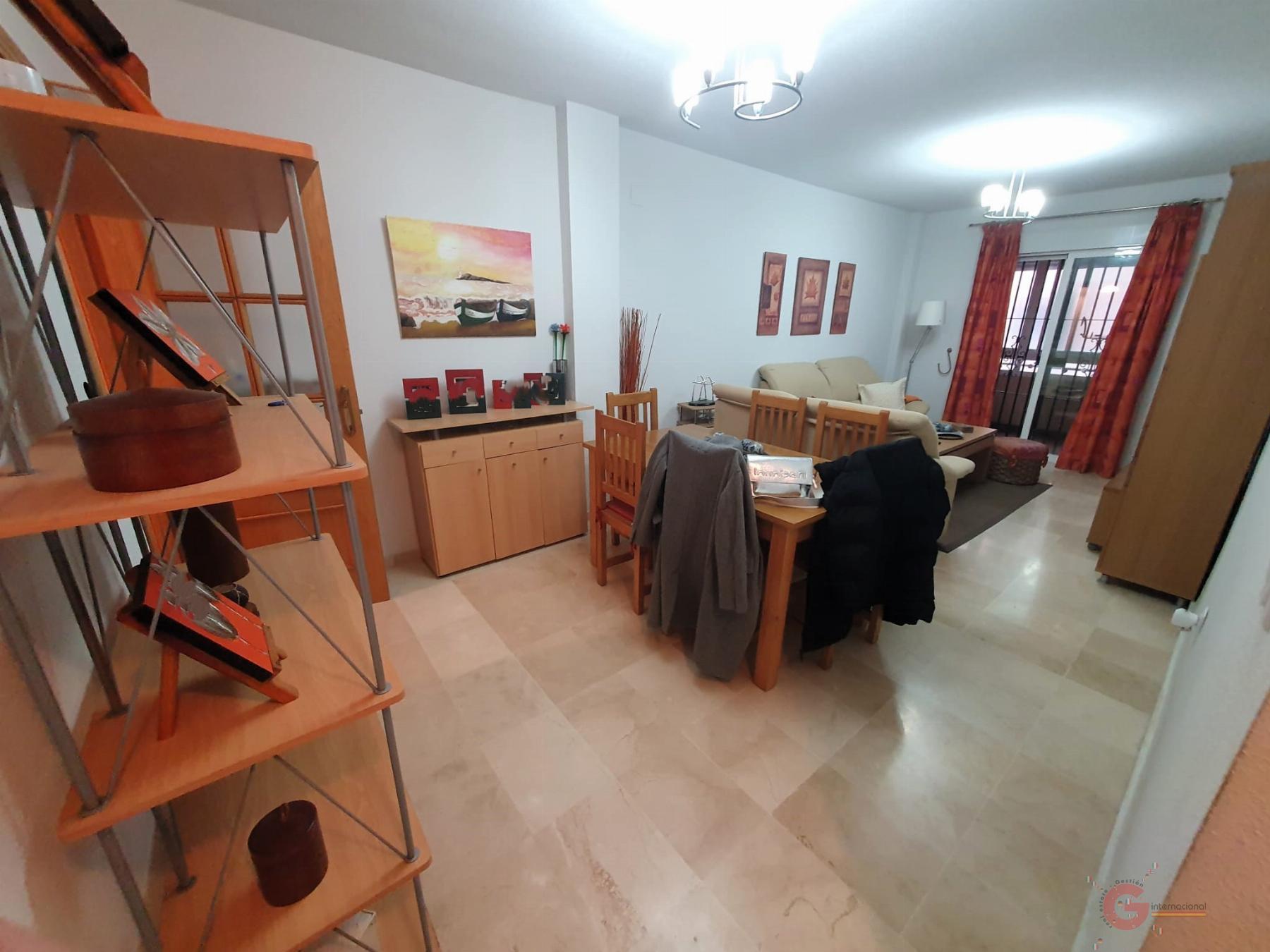 For sale of flat in Motril