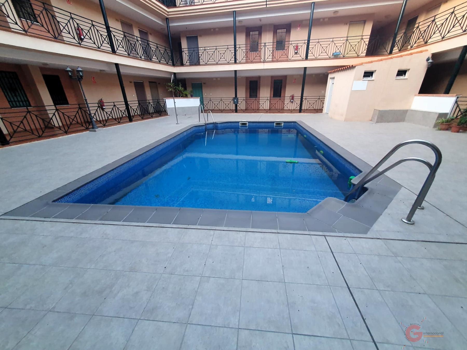 For sale of flat in Motril