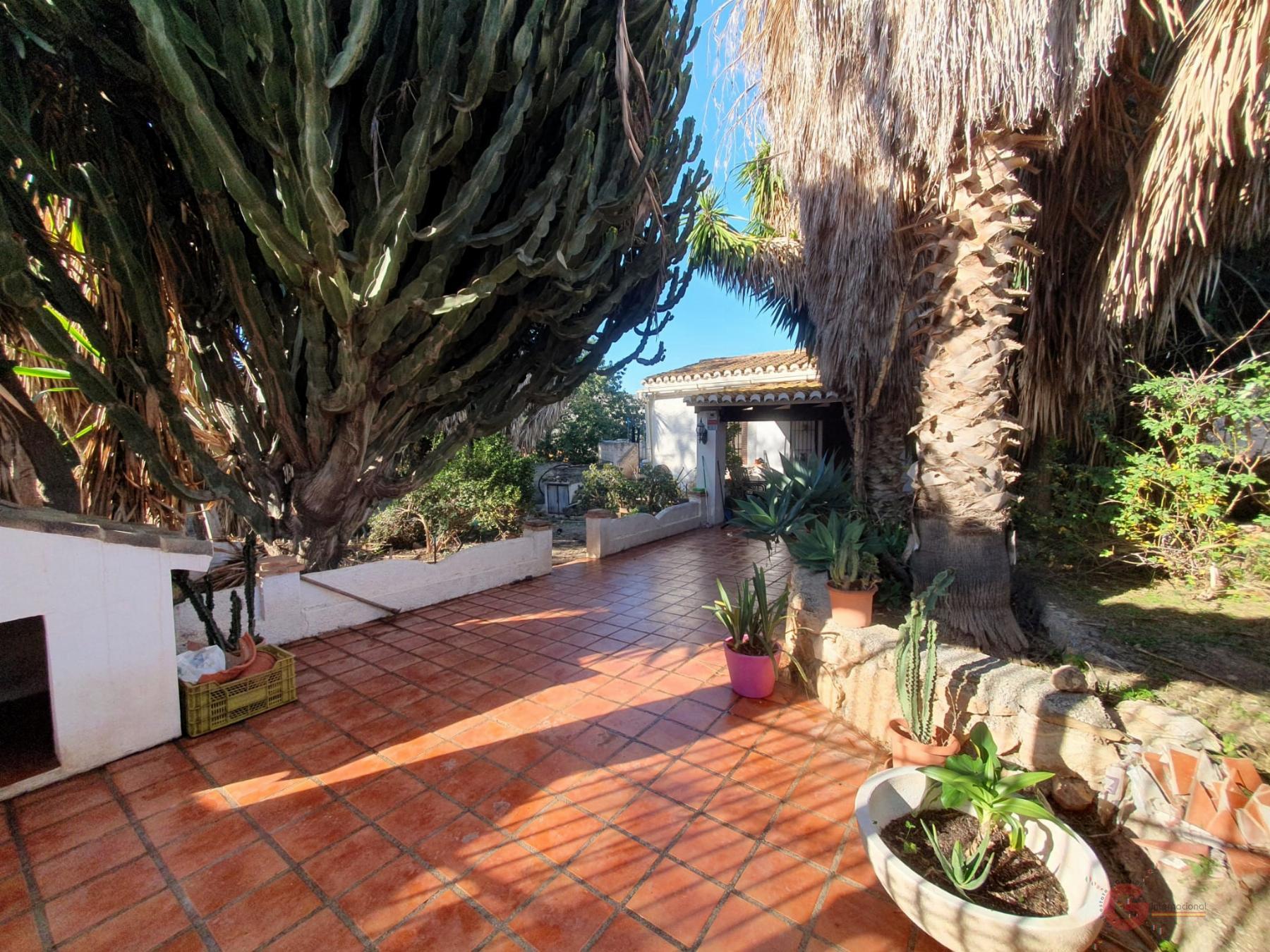 For sale of rural property in Motril