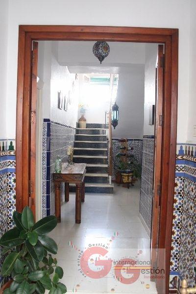 For sale of house in Salobreña