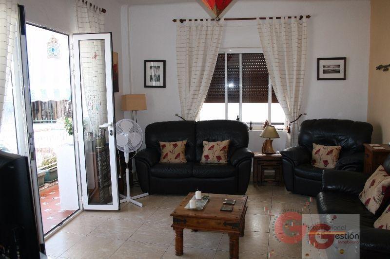 For sale of house in Salobreña